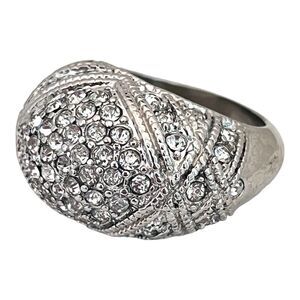 New Pave Crystal Dome Ring Size 7.5 Silver Tone Dome - 5W